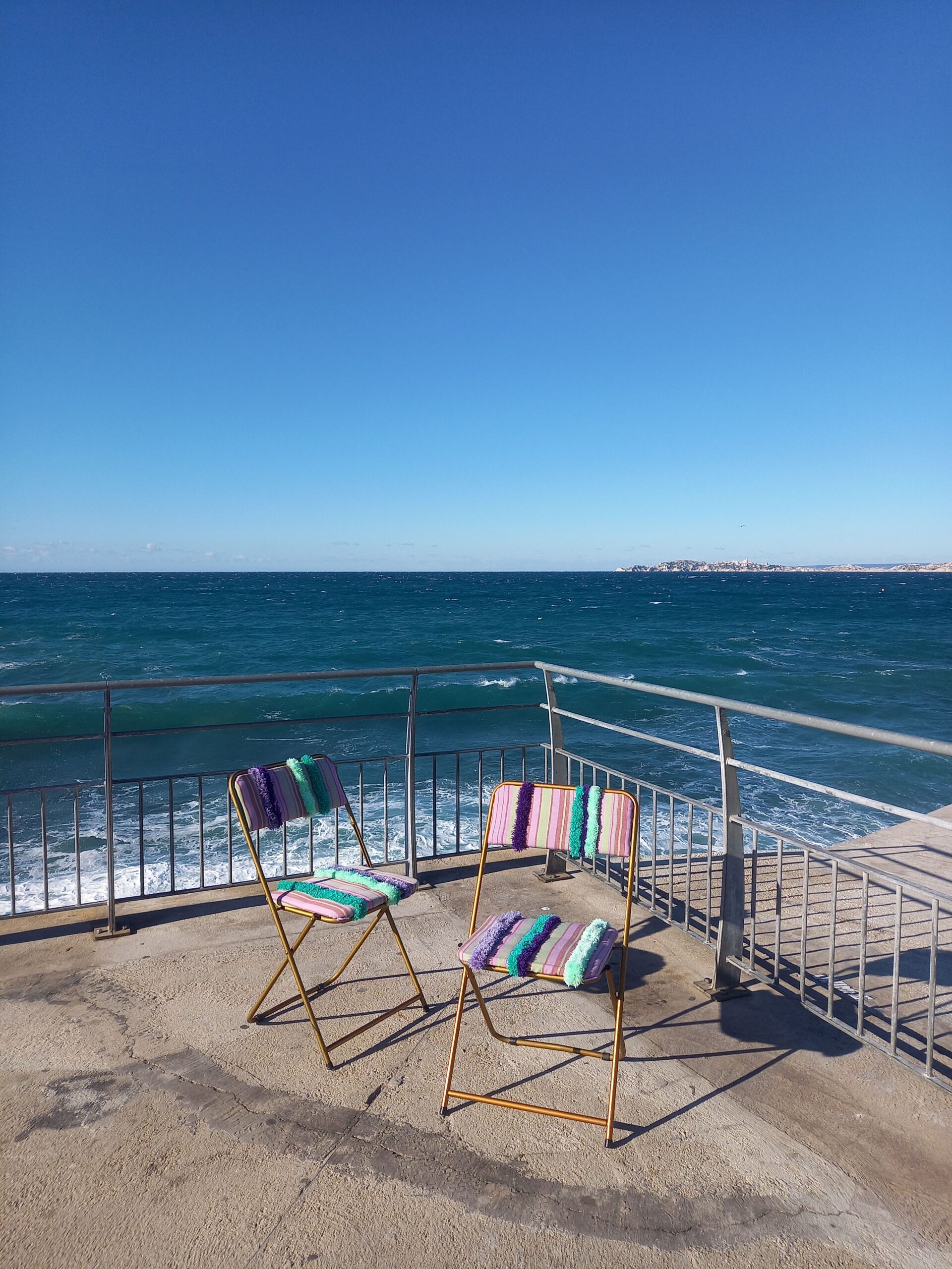 Paire de chaises Lafuma violette rose et verte – Image 3