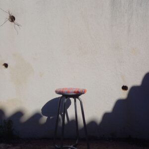 Tabouret haut habitat orange et violet
